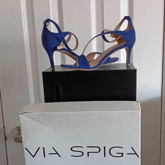 Womens Via Spiga Royal Blue Ankle Strap Sandal Size 6.5 - Picture 3 of 4